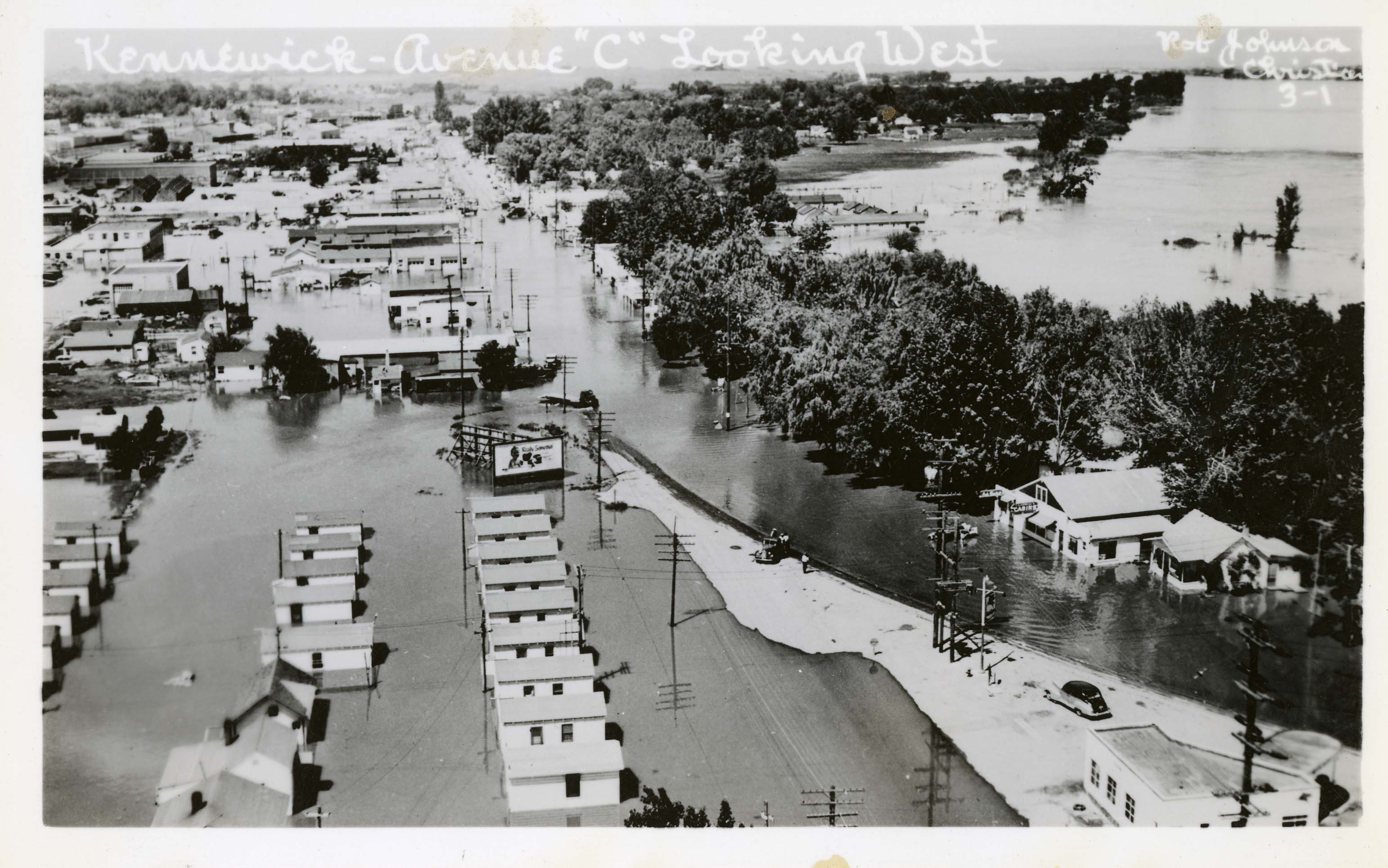 kennewick-avenue-c-looking-west-hanford-history-project