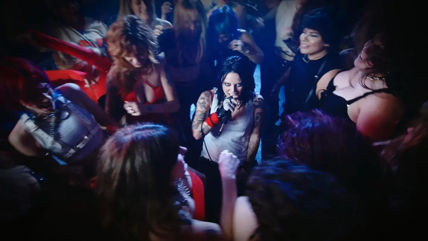 Hear Lauren Sanderson's New Gritty, Rage-Filled Track "Come Say Sum" | THE NOISE