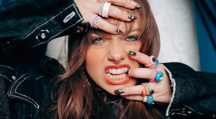 OSTON Examines Her Own Self-Discovery From A Bird’s Eye View on Debut Album ‘Isn’t That Sweet?” [Q&A]