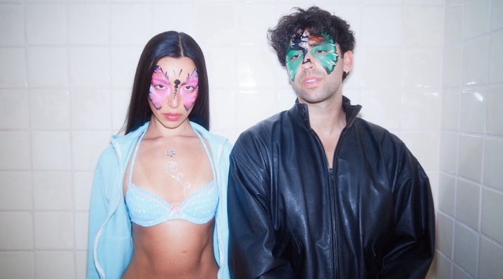 BETWEEN FRIENDS Romanticize Everything in Sophomore Album “WOW!”