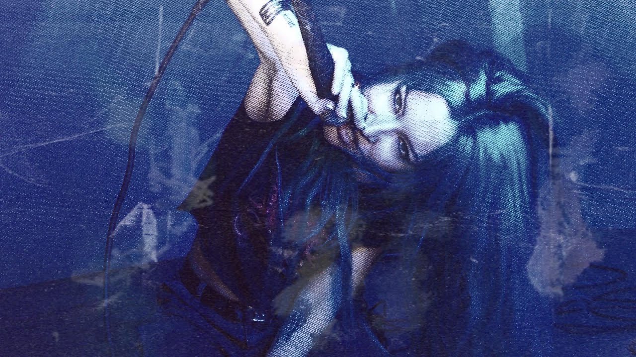 Charlotte Sands Is Done Sleeping With “One Eye Open” On Empowering New Single | THE NOISE