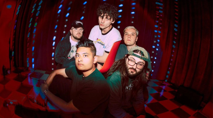 Hot Mulligan Call Out The Hypocrisy Of Church Leaders In Fiery New Single | THE NOISE