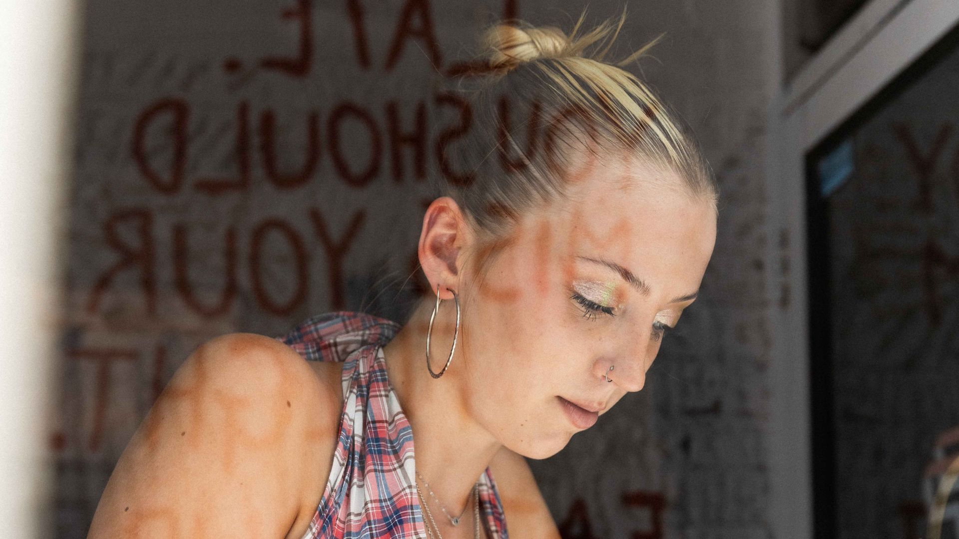 Lotte Gallagher is Staying True to Herself.