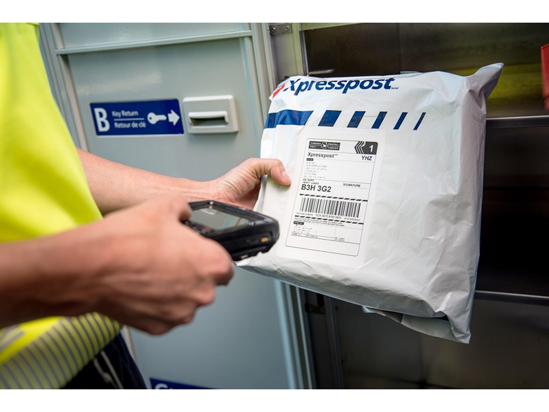 Postes Canada Colis 24 heures COVID-19