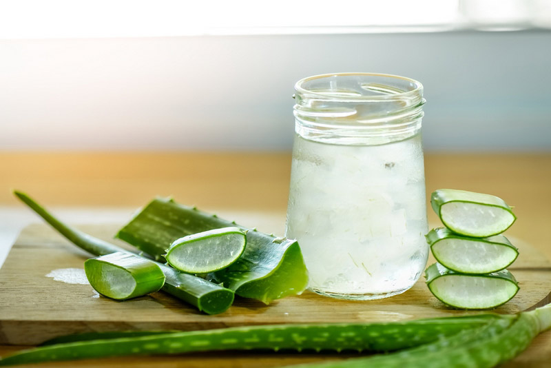 Fresh-aloe-vera-leaves.jpg