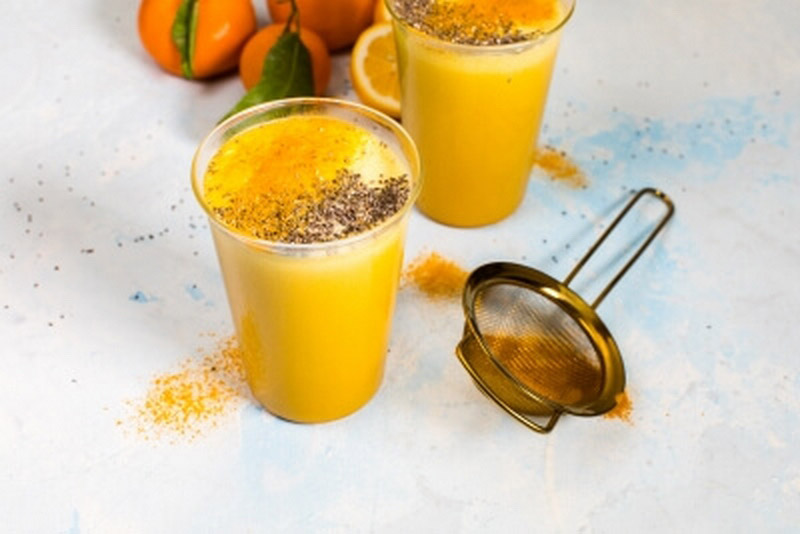 Lemon-Turmeric-Smoothie.jpg