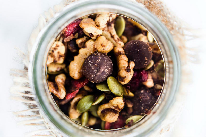 Slow-Cooker-Pumpkin-Spice-Trail-Mix.jpg