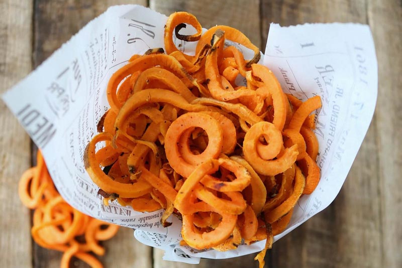 Healthy-curly-fries-with-sweet-potatoes.jpg