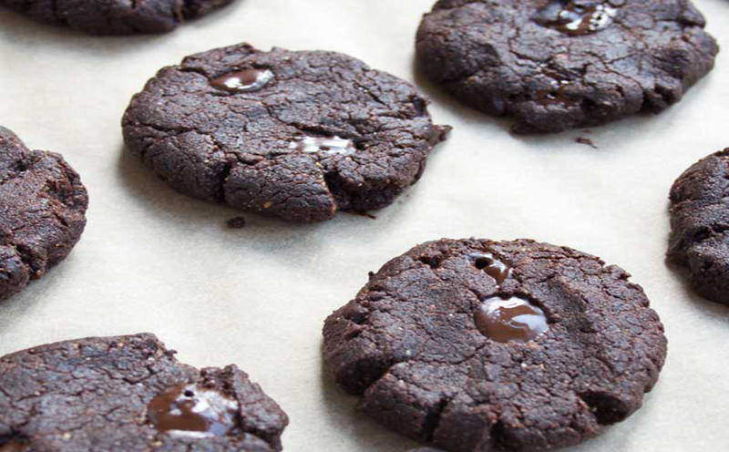 rsz_almond-butter-brownie-cookies-baked.jpg