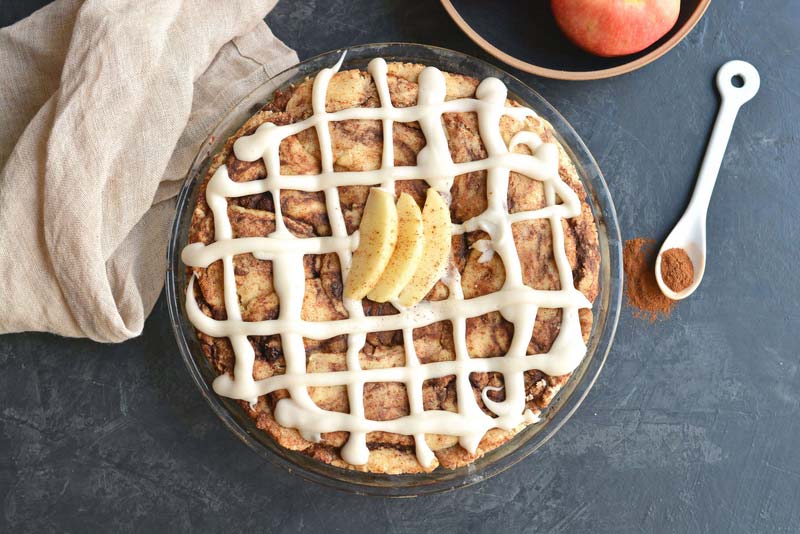 Cinnamon-Roll-Apple-Pie.jpg