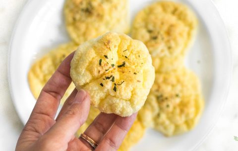 Keto Cloud Garlic Bread