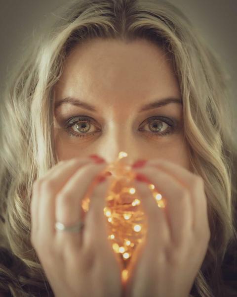 Take a look through my eyes!