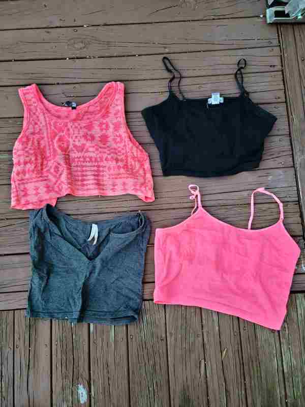 Image for STANK CROP TOPS