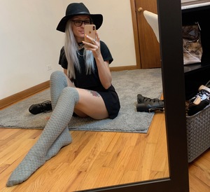Sexy Grey Textured Thigh High Socks
