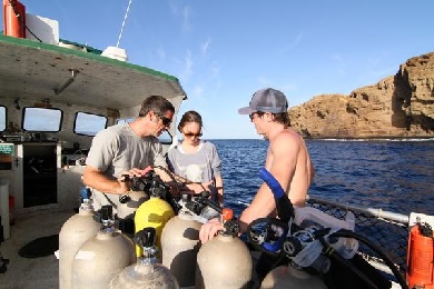 Product Makena Expedition Dive