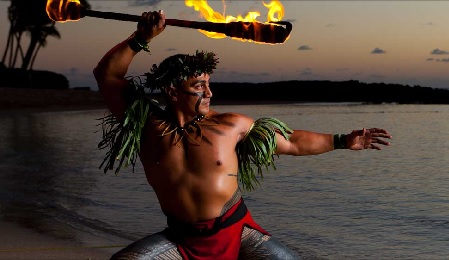 Product Paradise Cove Royal Box Luau