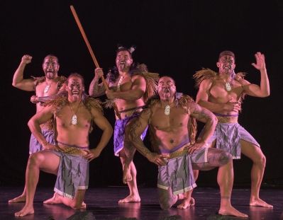 Product Deluxe Luau