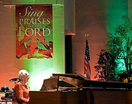 Contemporary Fall & Thanksgiving Banners from PraiseBanners