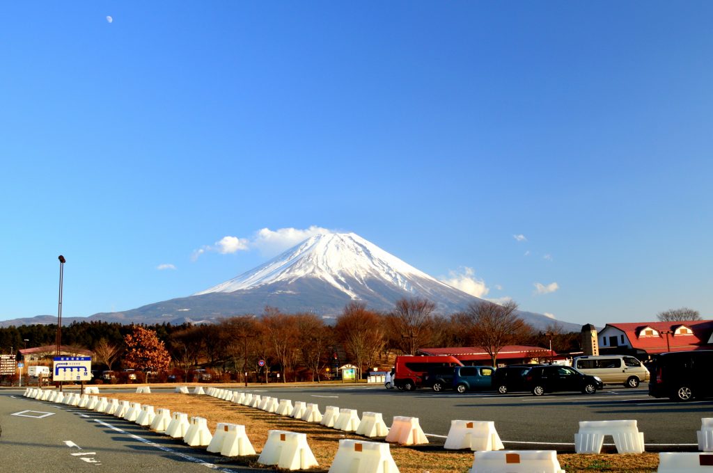 pixta_13340381_M