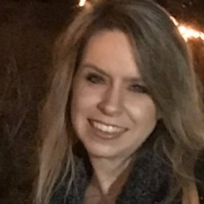 Misty Reynolds - Farmasi Beauty Influencer