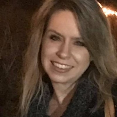 Misty Reynolds - Farmasi Beauty Influencer