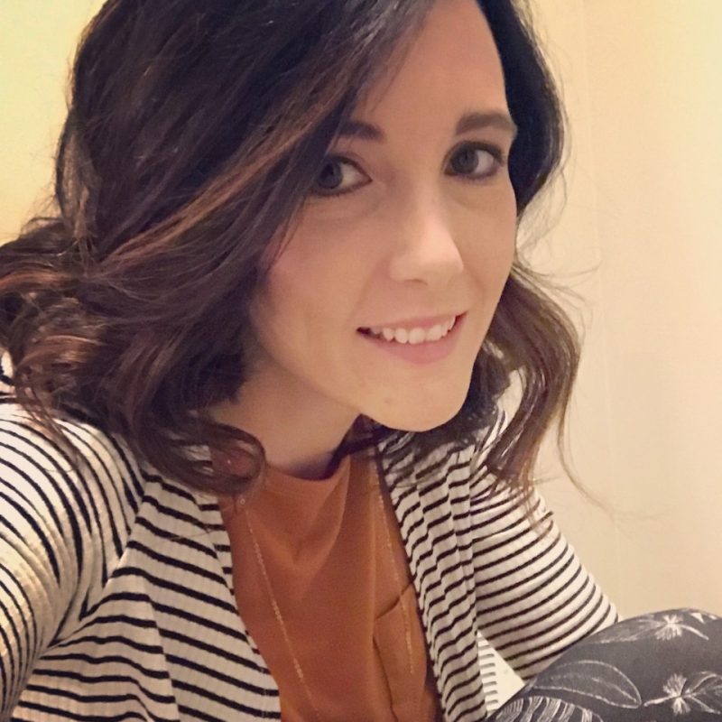 Ashley Mickelson - LuLaRoe Consultant