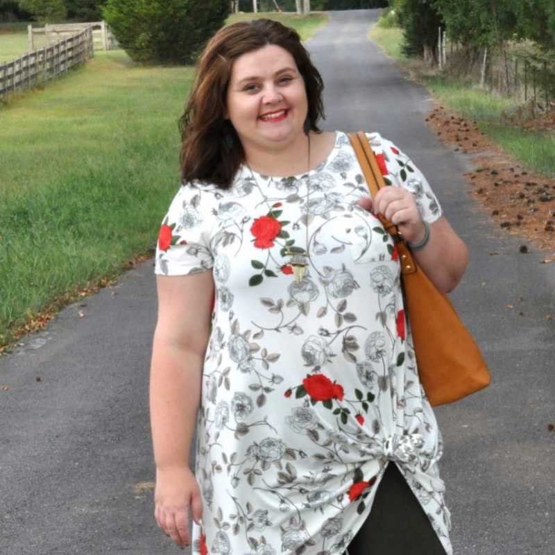 Jennifer Bramblett - LuLaRoe Consultant