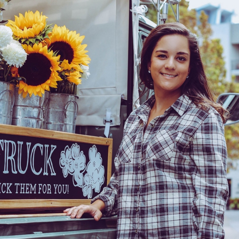 Jazzee Yancy - Maskcara Beauty Artist