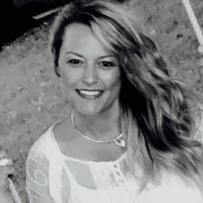 Serena Arnold - Young Living Essential Oils Distributor