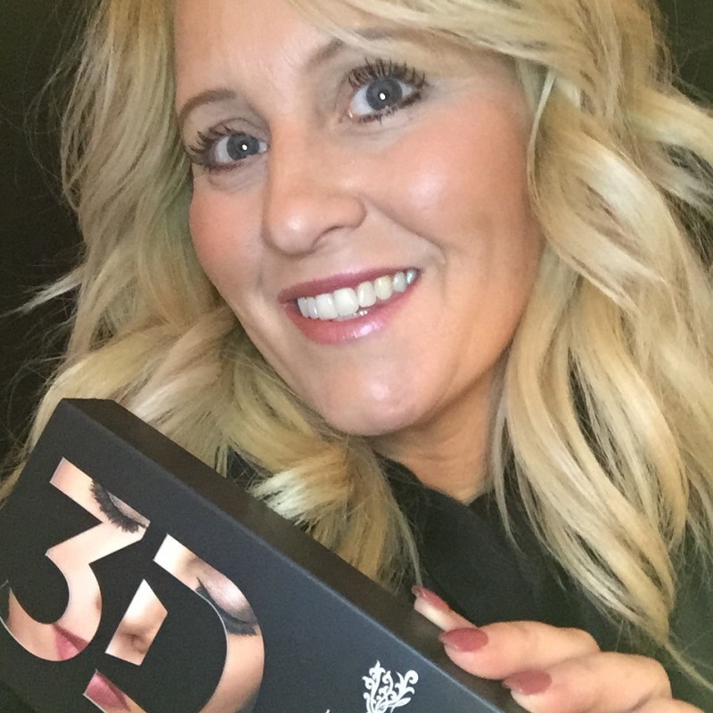 Heather Heavens - Younique Presenter