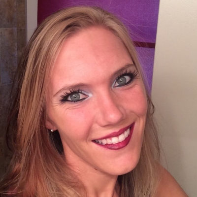 Keri Tillison - Younique Presenter