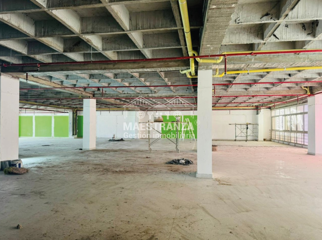Oficina En Arriendo - Los Bernal, Medellín