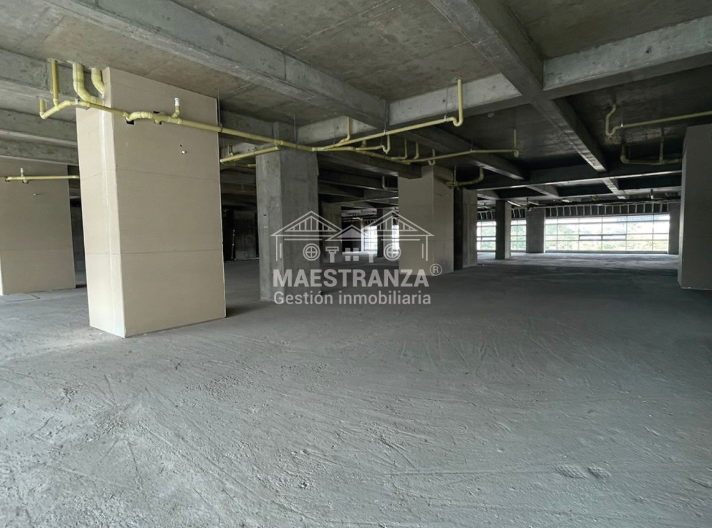 Local En Arriendo - El Poblado, Medellín