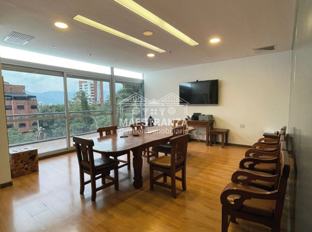 Oficina En Venta - Las Palmas, Medellín