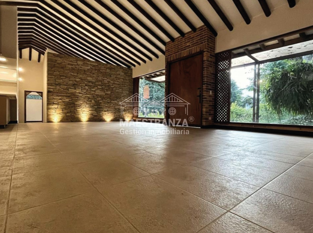 Casa En Venta - Loma De Las Brujas, Envigado
