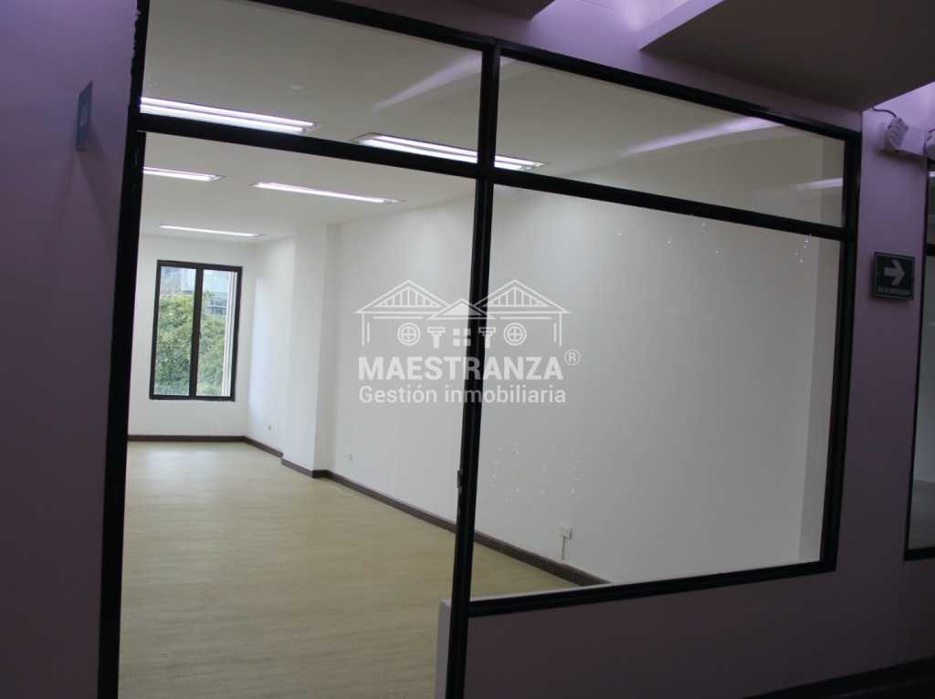 Oficina En Arriendo - Milla De Oro, Medellín