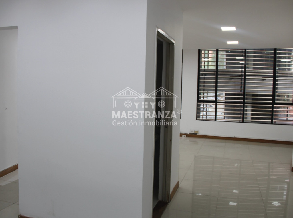 Oficina En Arriendo - Milla De Oro, Medellín
