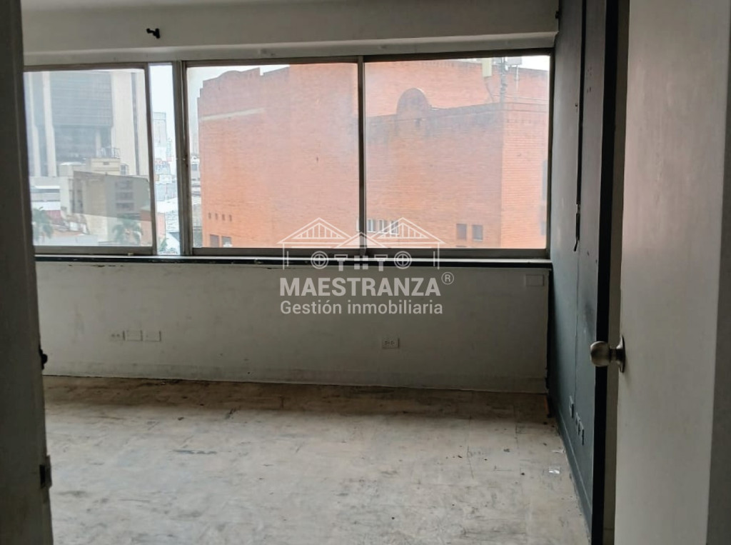 Oficina En Arriendo - Candelaria, Medellín