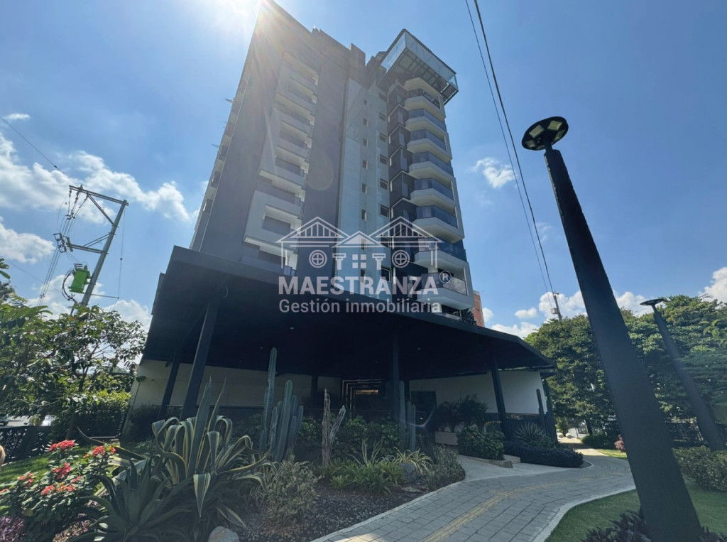 Local En Arriendo - Laureles, Medellín