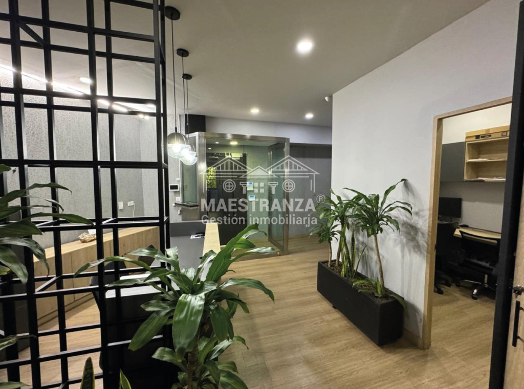 Oficina En Arriendo - Milla De Oro, Medellín