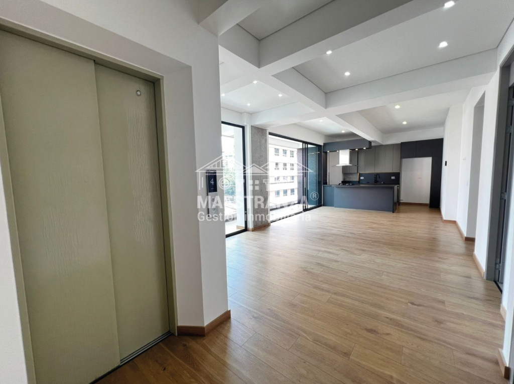 Apartamento En Venta - Conquistadores Parques Del Rio, Medellín
