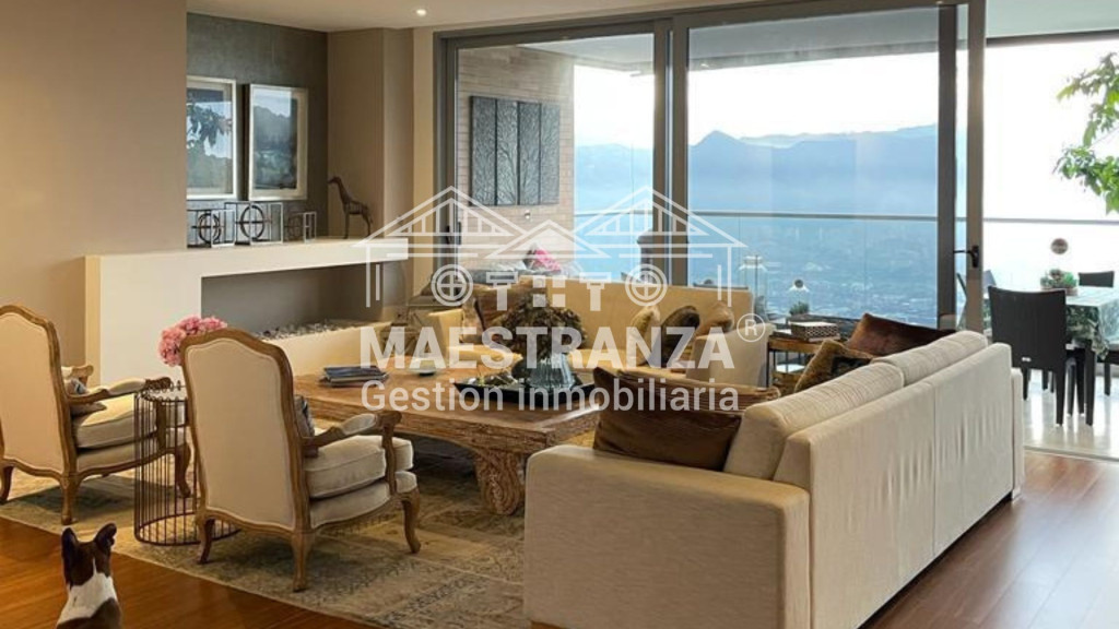 Apartamento En Venta - Altos Del Poblado, Medellín