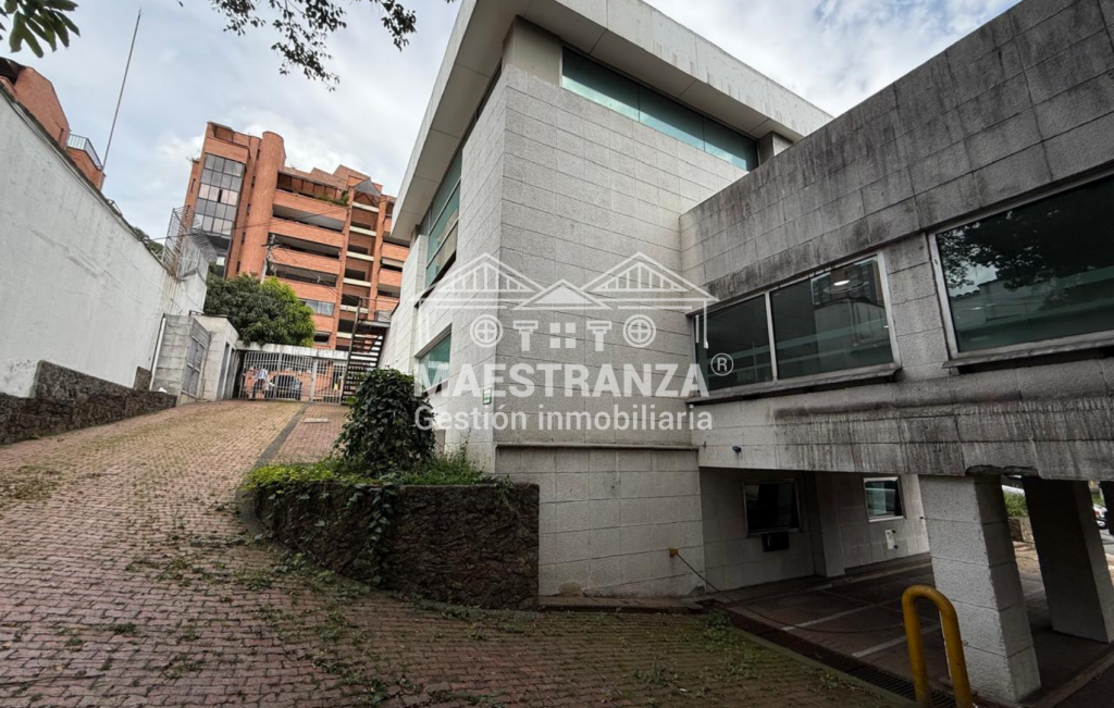 Local En Venta - El Poblado, Medellín