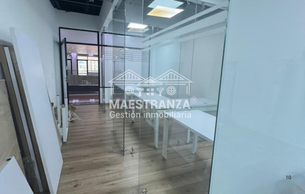 Oficina En Arriendo - El Poblado, Medellín
