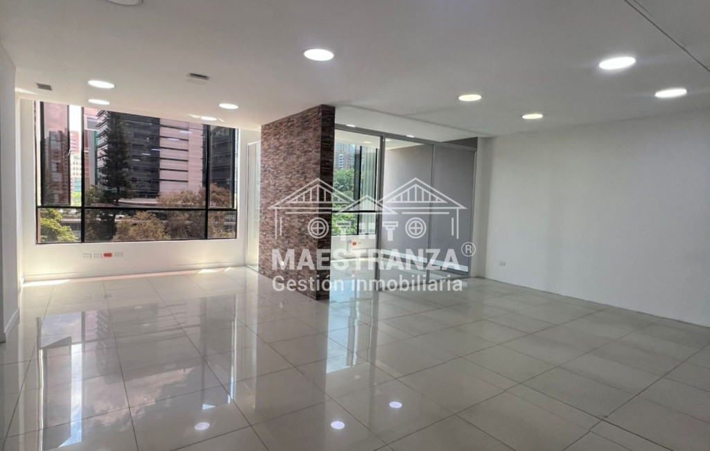 Oficina En Arriendo - El Poblado, Medellín