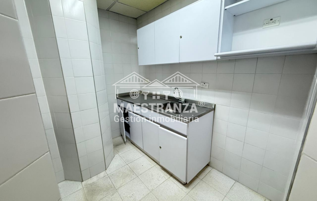 Local En Arriendo - El Campestre, Medellín