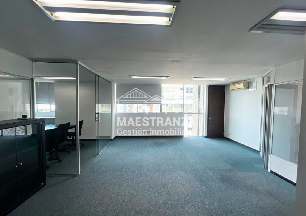 Oficina En Arriendo - El Poblado, Medellín