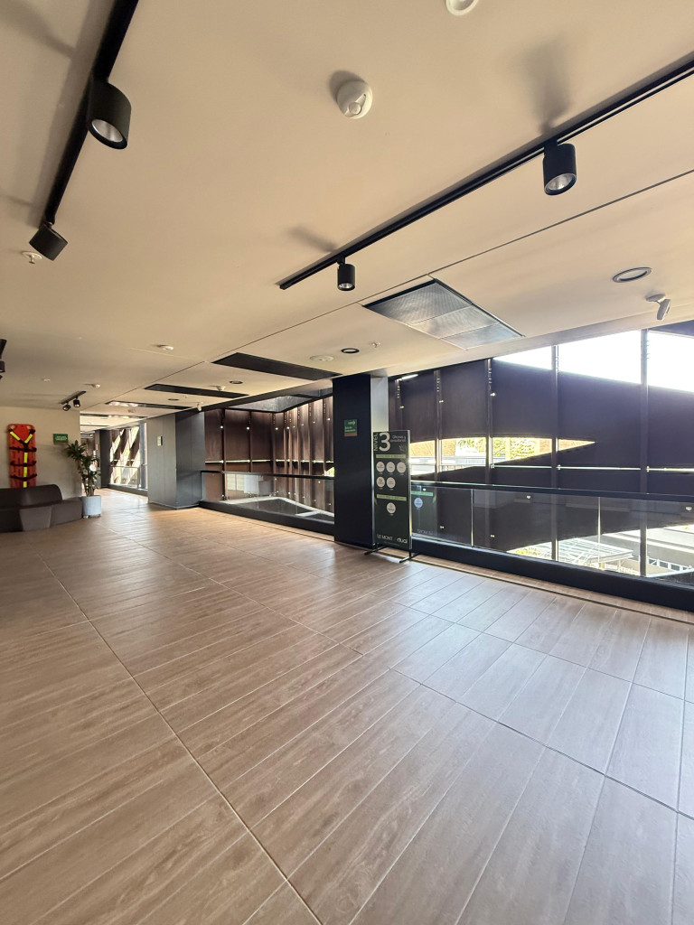 Oficina En Arriendo - Alto De Las Palmas, Medellín