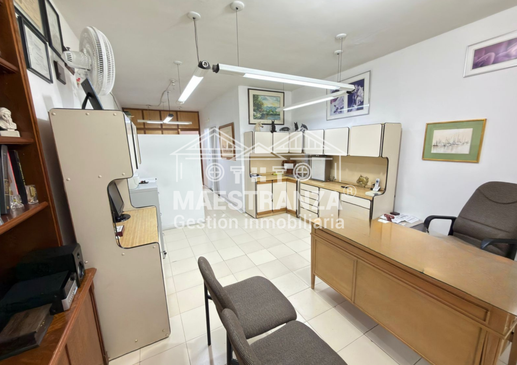 Consultorio En Arriendo - El Poblado, Medellín