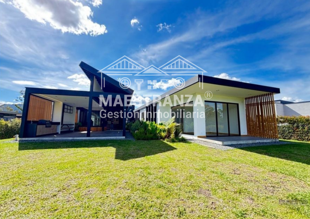 Casa En Venta - Rio Negro, Rionegro